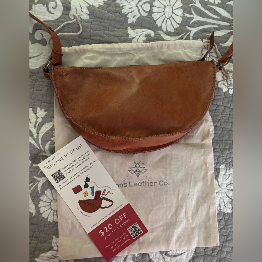 Lyons Leather Co. Biggie Bee purse